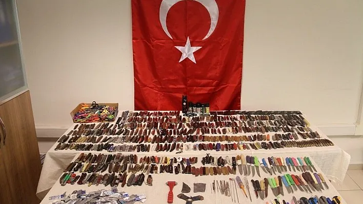 4 ayda bin 488 kesici ve delici alet ele geçirildi