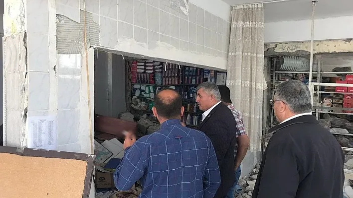 Turanlı depremzedeler ile bir araya geldi
