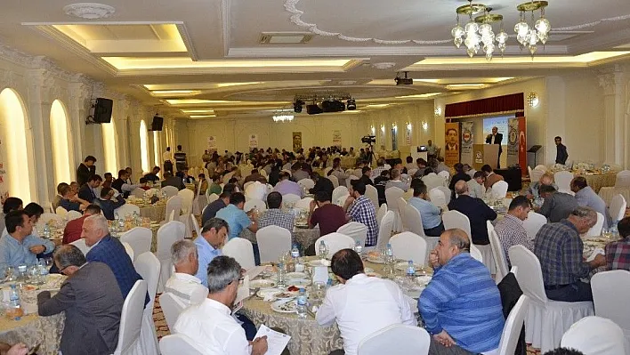Başkan Deniz iş yeri temsilcileriyle bir araya geldi

