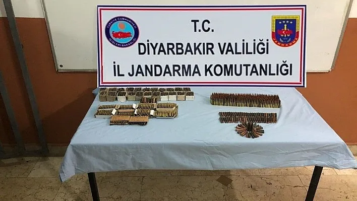 Diyarbakır'da terör örgütüne darbe üstüne darbe vuruluyor
