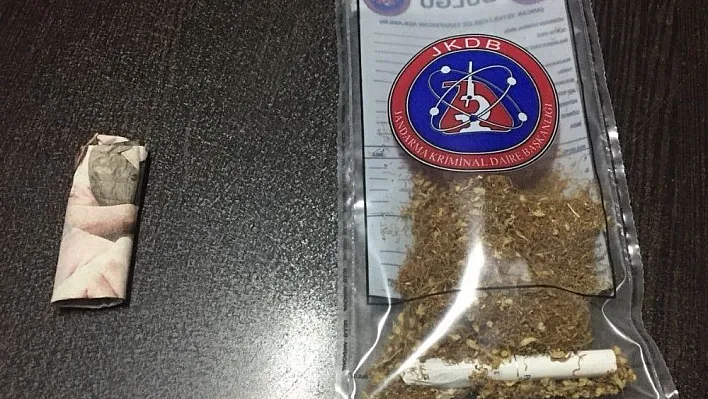 Jandarma uyuşturucu madde ele geçirdi
