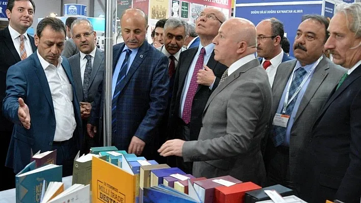 'Zafer Medya Grup Yayınevi'  Doğu Anadolu Erzurum Kitap Fuar'ında
