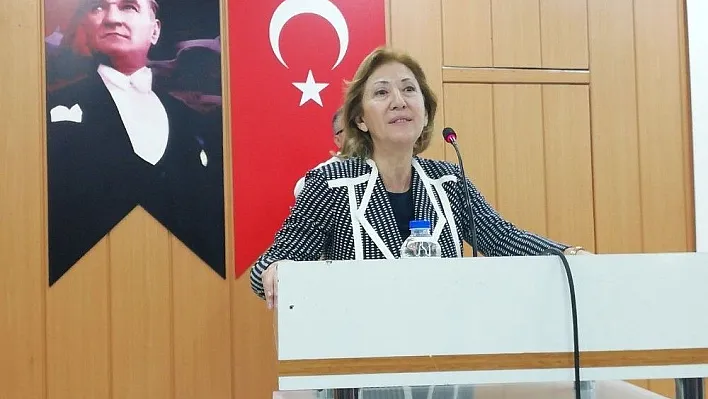 CHP Malatya kadın kolları Anneler günü etkinliği düzenledi
