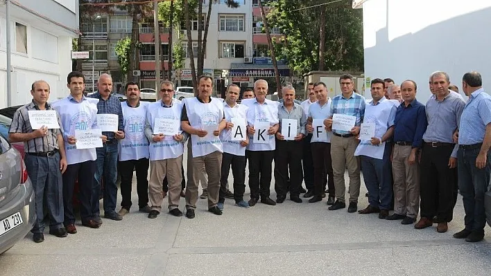 Darp edildiği iddia edilen nüfus müdürlüğü görevlisi için basın açıklaması
