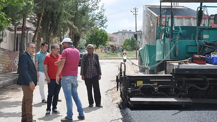 TOKİ Caddesinde asfalt çalışmaları tamamlandı
