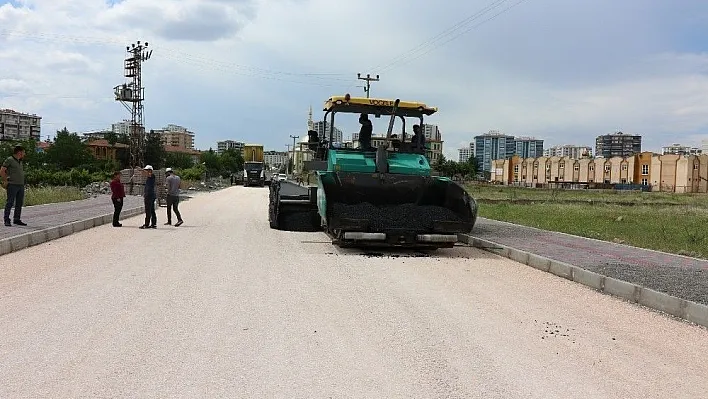 Bağlar Belediyesi asfaltlama çalışması başlattı
