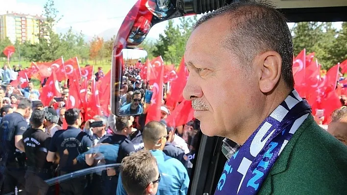 Cumhurbaşkanı Erdoğan ve Başbakan Yıldırım Erzurum'da
