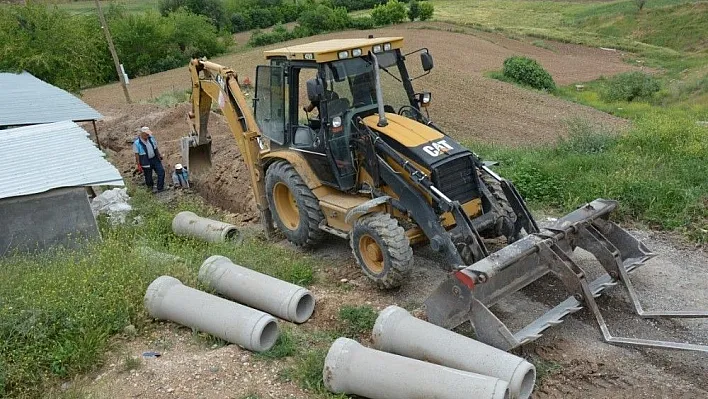 Sitilce mevkiinde kanalizasyon çalışması yapıldı
