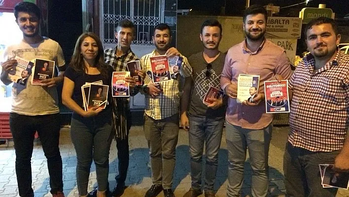 AK Parti ve CHP'li gençler birbirini mitinge davet etti
