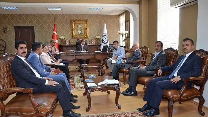 Erzincan Üniversitesinde 'Kalite Güvence Sistemi ve Dış Paydaşlar' toplantısı
