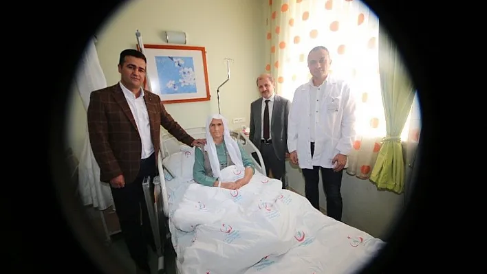 İlk izsiz Paratiroid ameliyatı yapıldı
