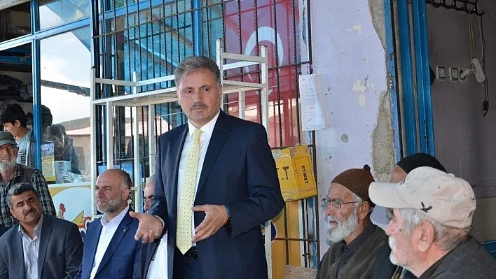 AK Parti Malatya milletvekili adayı Ahmet Çakır:
