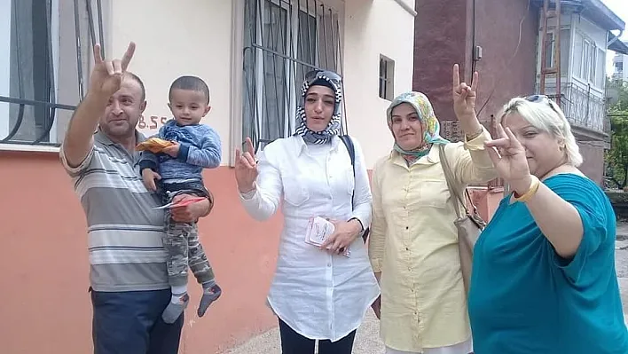 MHP'li kadınlardan Arapgir'e ziyaret
