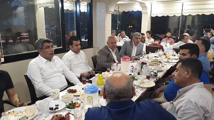 Esnaflar iftarda buluştu
