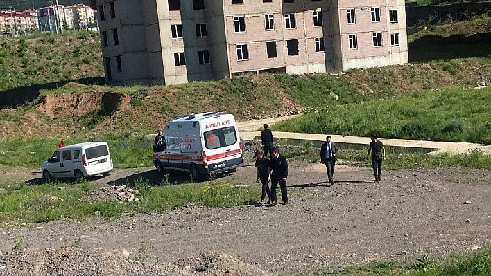 İntihara teşebbüste bulunan liseli kızın hayatını polis kurtardı
