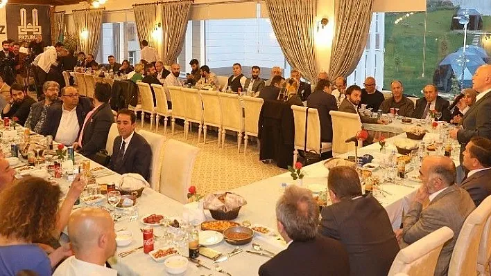 Başkan Sekmen medya mensuplarıyla iftarda buluştu
