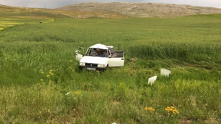 Sivas'ta iki ayrı trafik kazası: 10 yaralı
