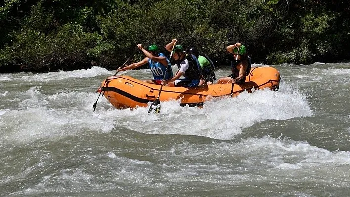 Munzur Nehri, uluslararası rafting parkuru ilan edildi
