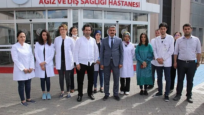 Diş hekimine saldırıya doktorlardan tepki
