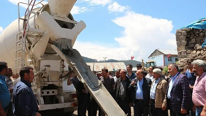 Semah ile cami temeli attılar
