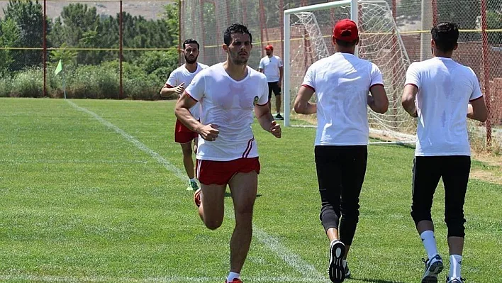 Evkur Yeni Malatyaspor'da yeni sezon hazırlıkları sürüyor
