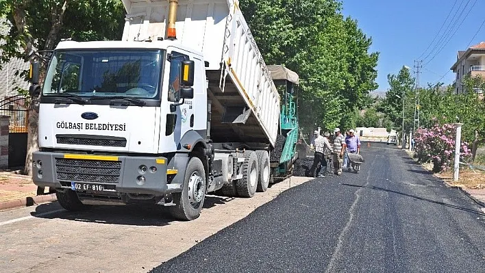 Gölbaşı Hastane caddesi asfaltlanıyor
