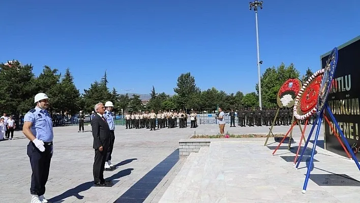 Atatürk'ün  Erzincan'a gelişinin 99. yıl dönümü kutlandı
