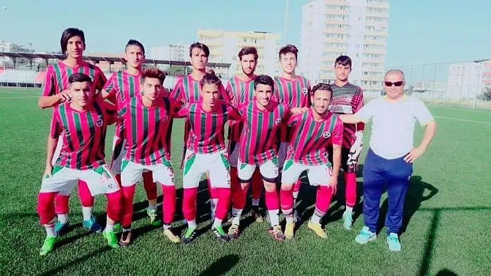 Diyarbekirspor, U19'da şampiyon oldu
