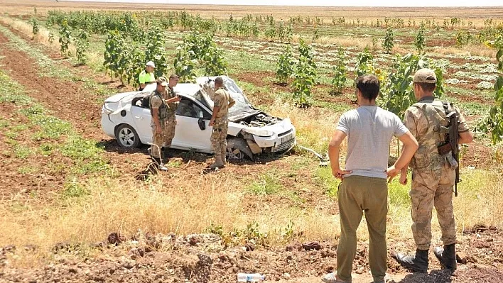 Diyarbakır'da otomobil takla attı: 5 yaralı
