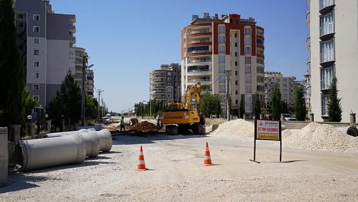 Yeni Mahallede altyapı çalışması devam ediyor
