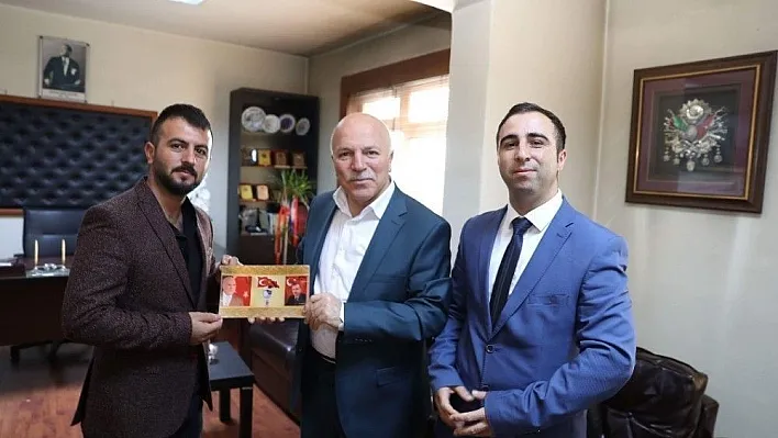 Başkan Sekmen'e Erzurumspor teşekkürü
