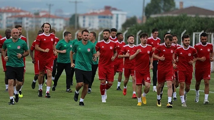 Sivasspor Bolu kampına başladı
