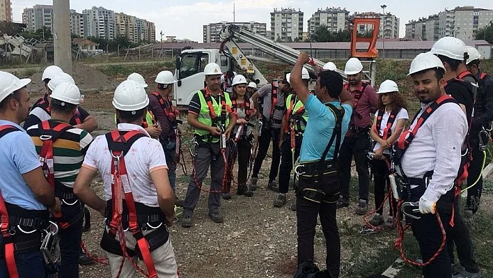 Dicle Elektrik İSG uzmanlarına YÖK onaylı eğitim
