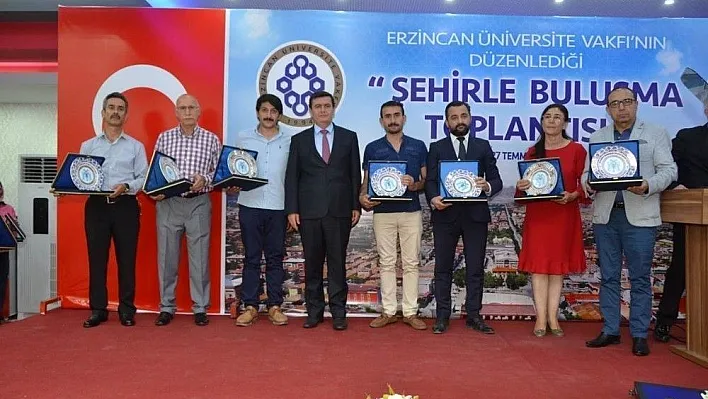 Erzincan'da 'Üniversite Şehirle Buluşuyor' programı gerçekleştirildi
