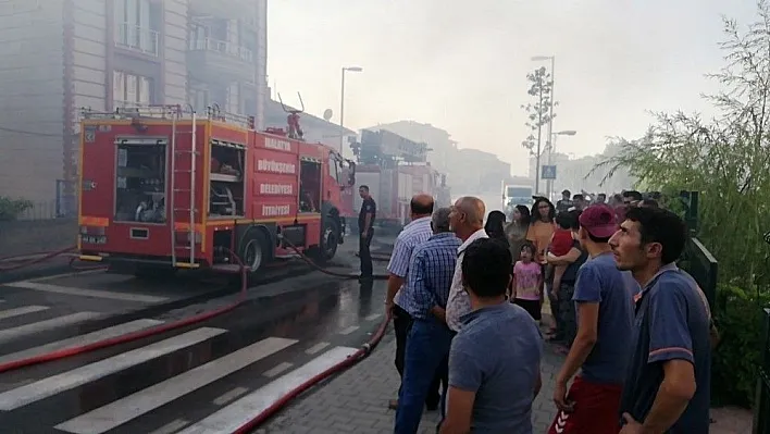 Malatya'da ev yangını korkuttu
