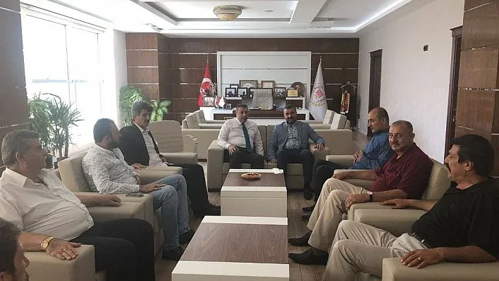 Avşar'dan MHP'ye ziyaret
