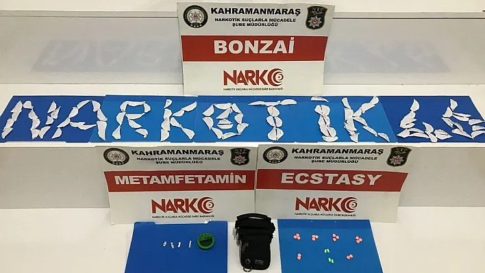 Parkta uyuşturucu satışı yapan 1 kişi yakalandı
