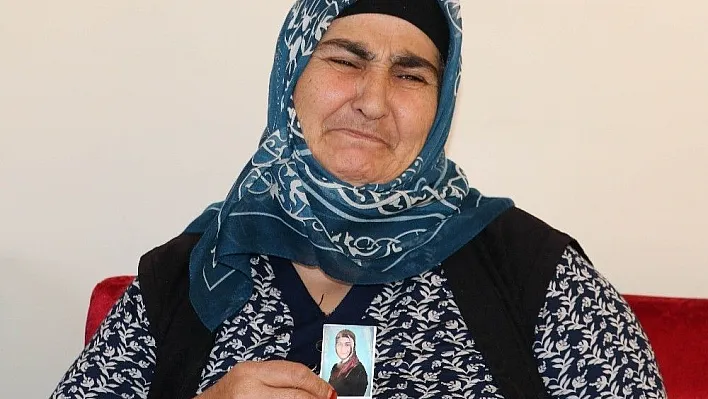 Bebeğiyle şehit düşen annenin doğum gününde büyük üzüntü yaşanıyor
