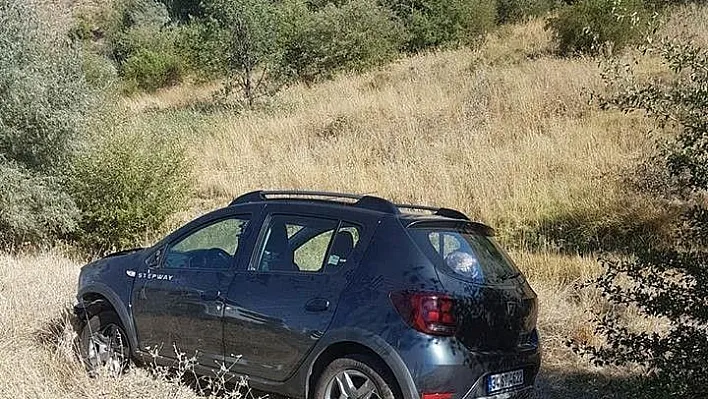 Otomobil bariyerlere çarptı: 1 yaralı
