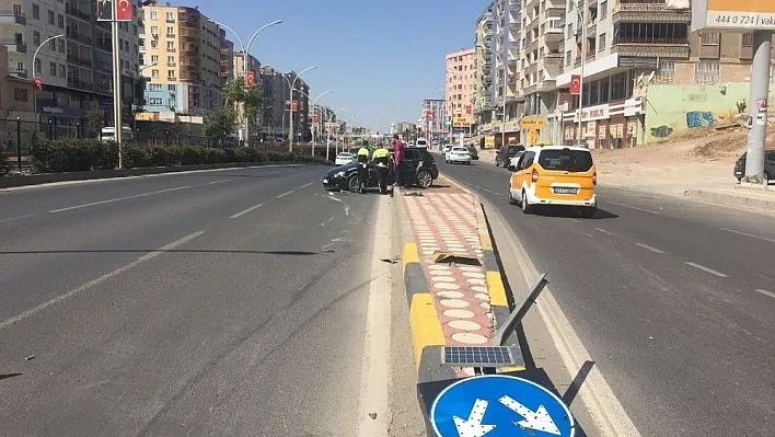 Diyarbakır'da trafik kazası: 2 yaralı
