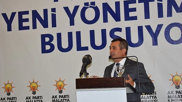 AK Parti Malatya yeni il yönetimi tanıtıldı
