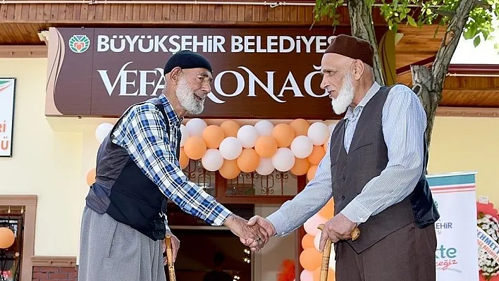 Büyükşehir'den yaşlılara vefa
