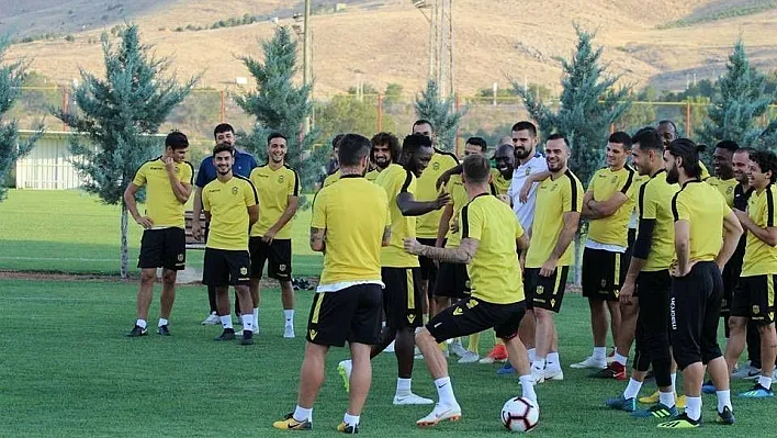 Evkur Yeni Malatyaspor'da Beşiktaş maçı hazırlıkları
