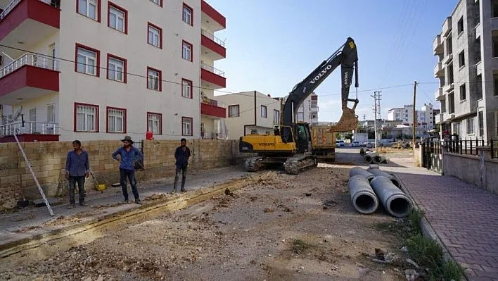 Yeşilyurt Mahallesinin kanalizasyon hattı yenileniyor
