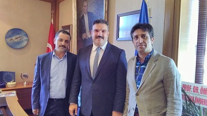 Erzurum Kültür Konseyi'nden Rektör Çomaklı'ya kutlama
