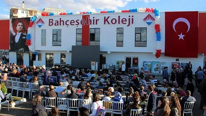 Bahçeşehir Koleji Erzurum Kampüsü törenle açıldı
