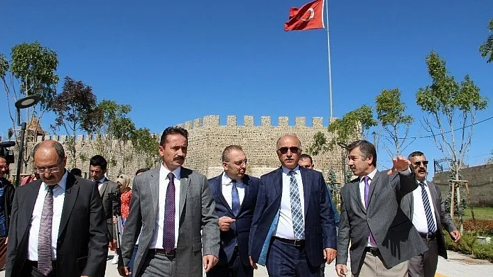 Erzurum Kalesi gün yüzüne çıkıyor
