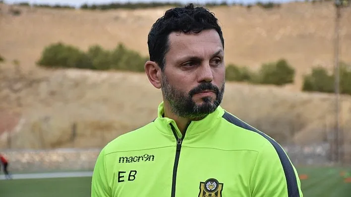 Yeni Malatyaspor'da, Erol Bulut'tan defansif futbol eleştirilerine cevap
