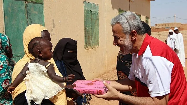 Kahramanmaraş'tan Sudan'a 20 bin Kur'an-ı Kerim
