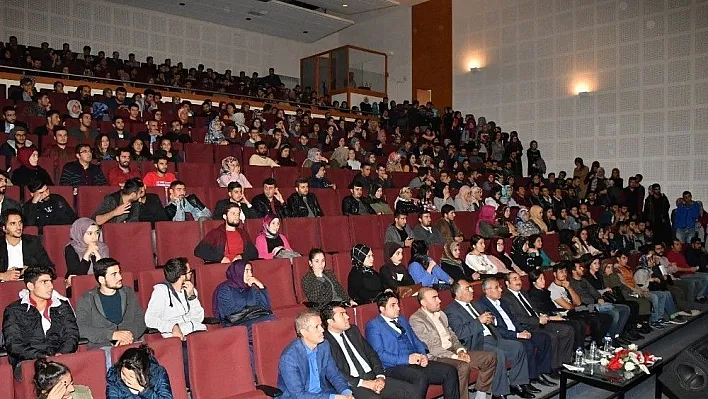 Üniversitede kısmi zamanlı çalışacak ve yemek bursu alacak öğrenciler belirlendi
